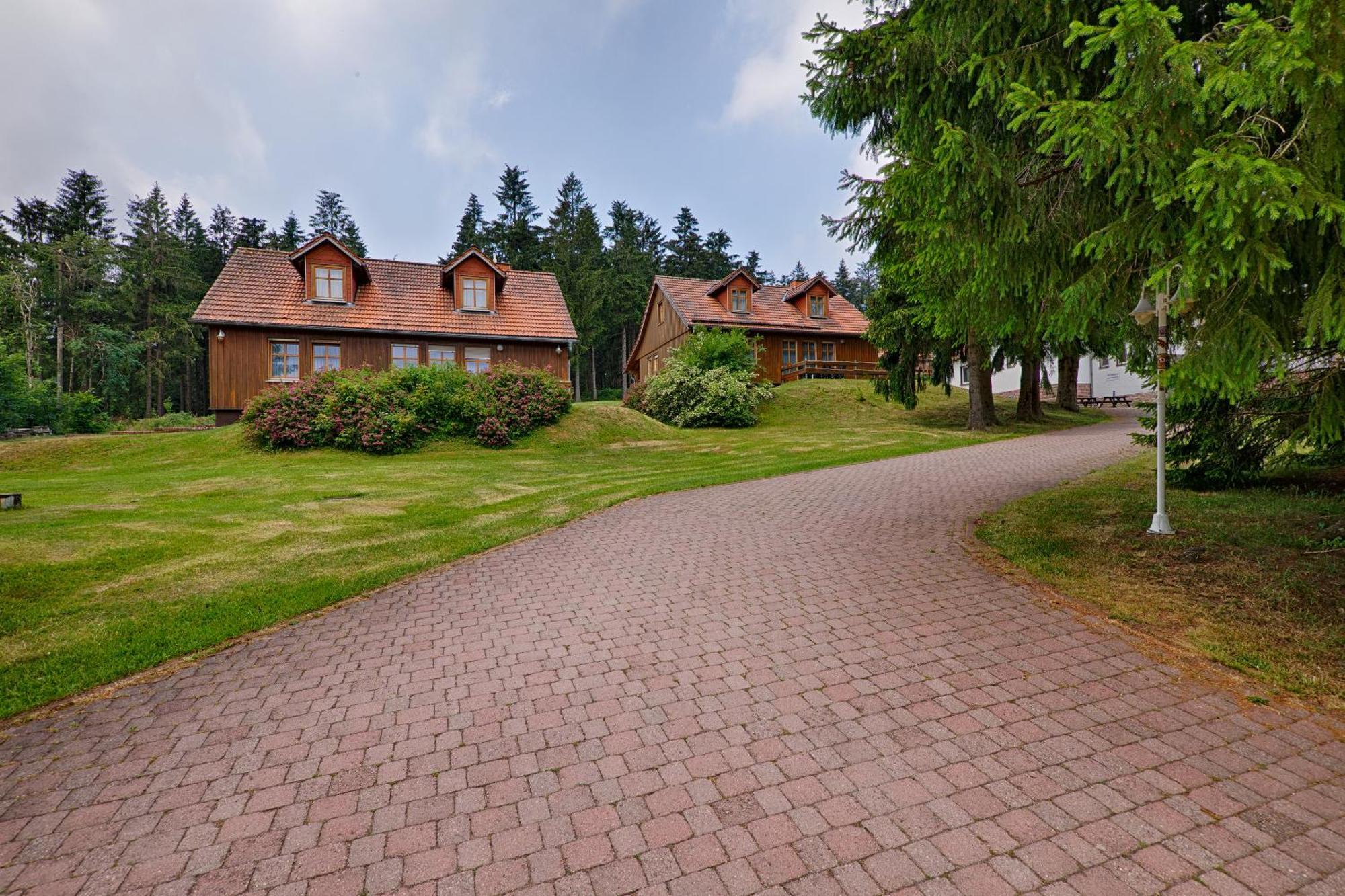 Hotel Und Berggasthof Spiessberghaus Friedrichroda Exteriér fotografie
